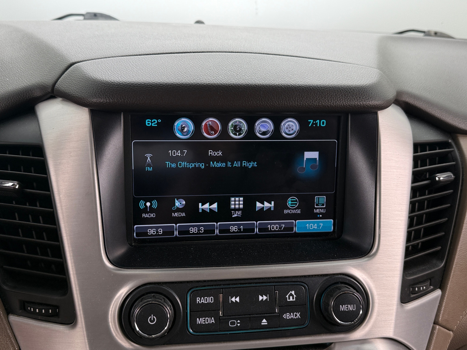 Thumbnail: 2018 GMC Yukon - 3