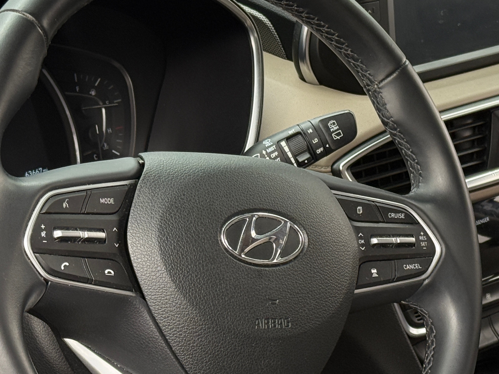 Thumbnail: 2020 Hyundai Santa Fe - 5