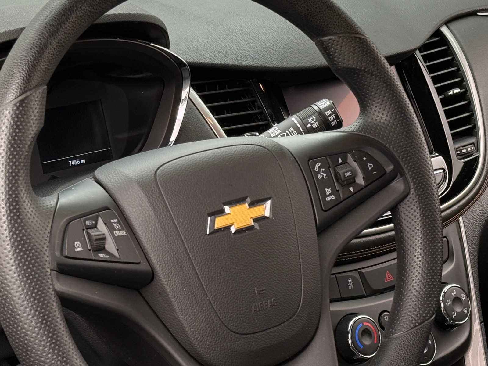 Thumbnail: 2021 Chevrolet Trax - 5