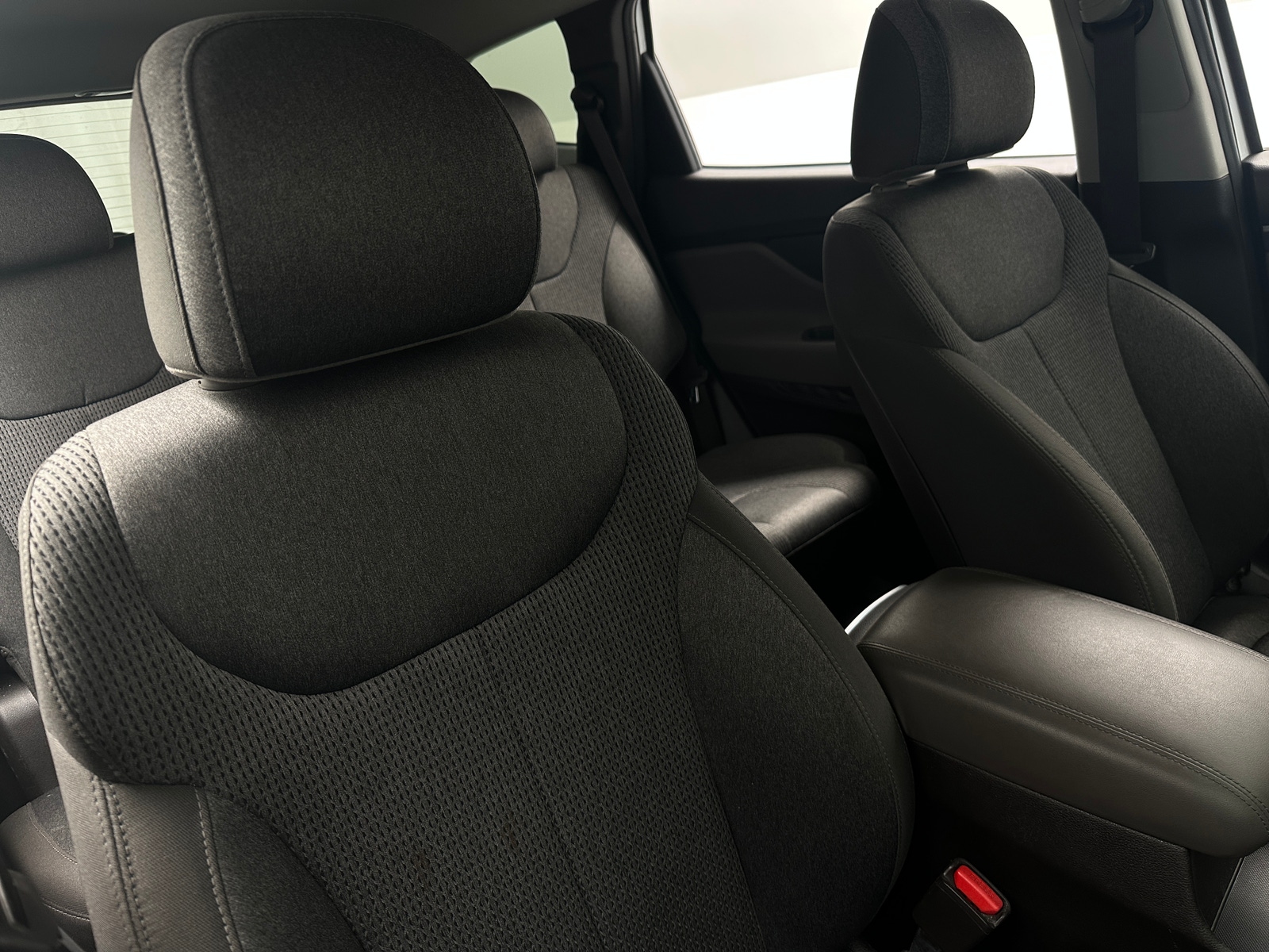 Thumbnail: 2019 Hyundai Santa Fe - 2