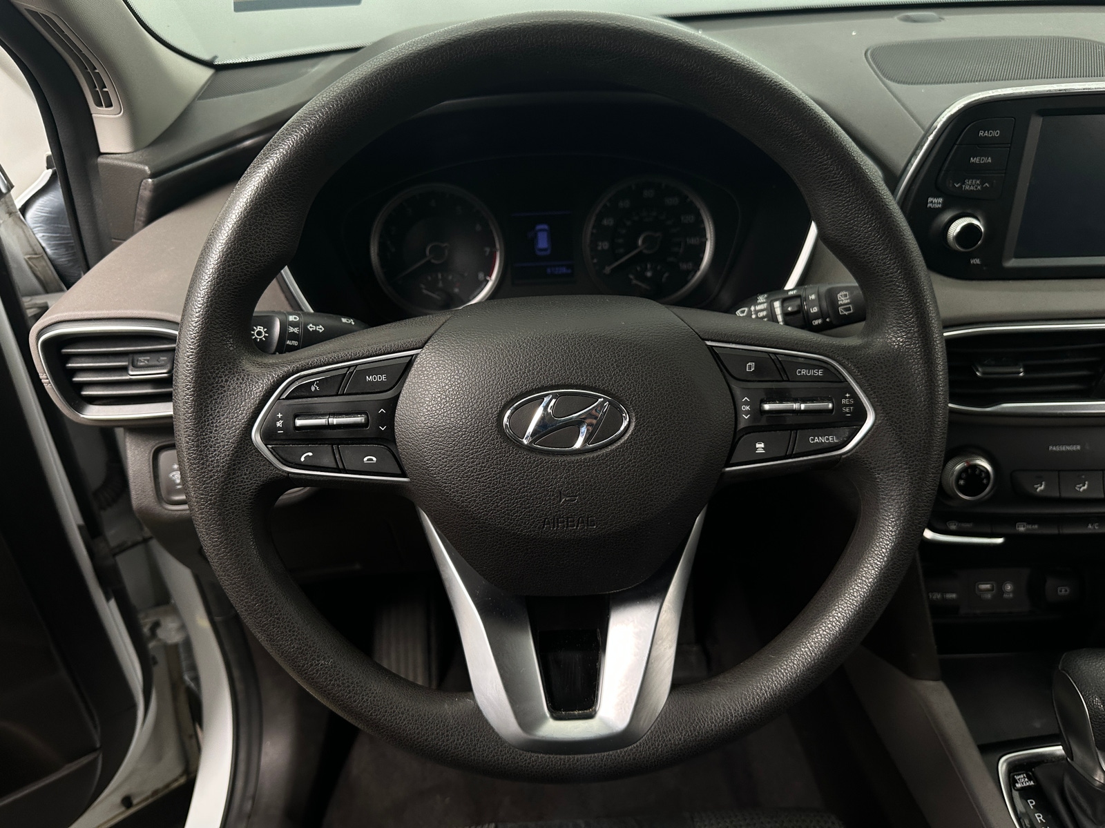 Thumbnail: 2019 Hyundai Santa Fe - 5