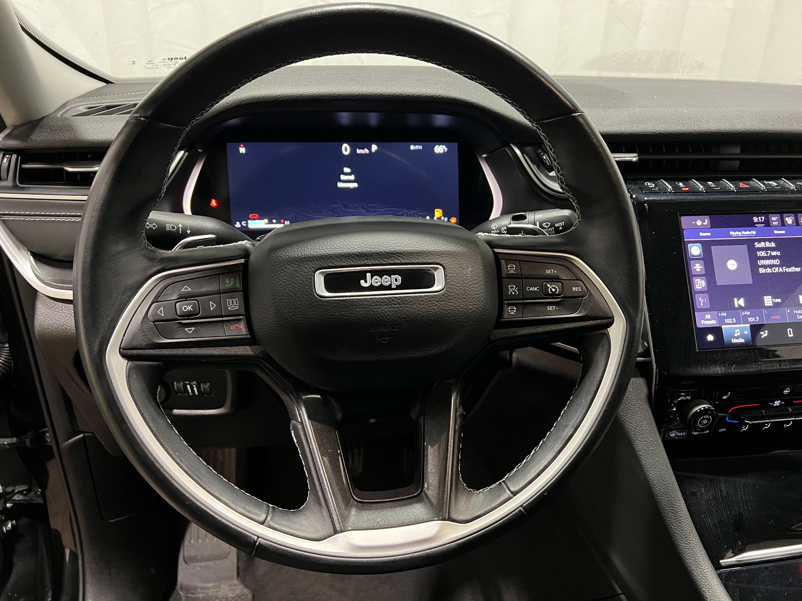 Thumbnail: 2022 Jeep Grand Cherokee L - 5