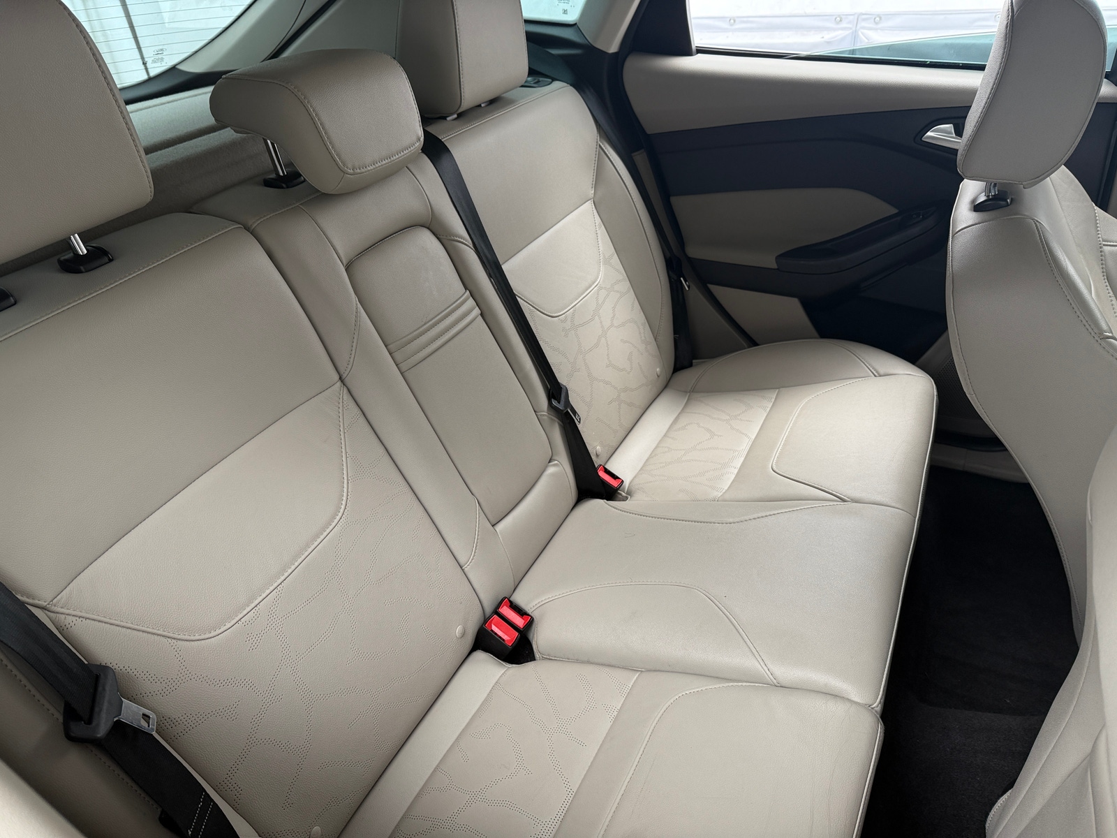 Thumbnail: 2016 Ford Focus - 5