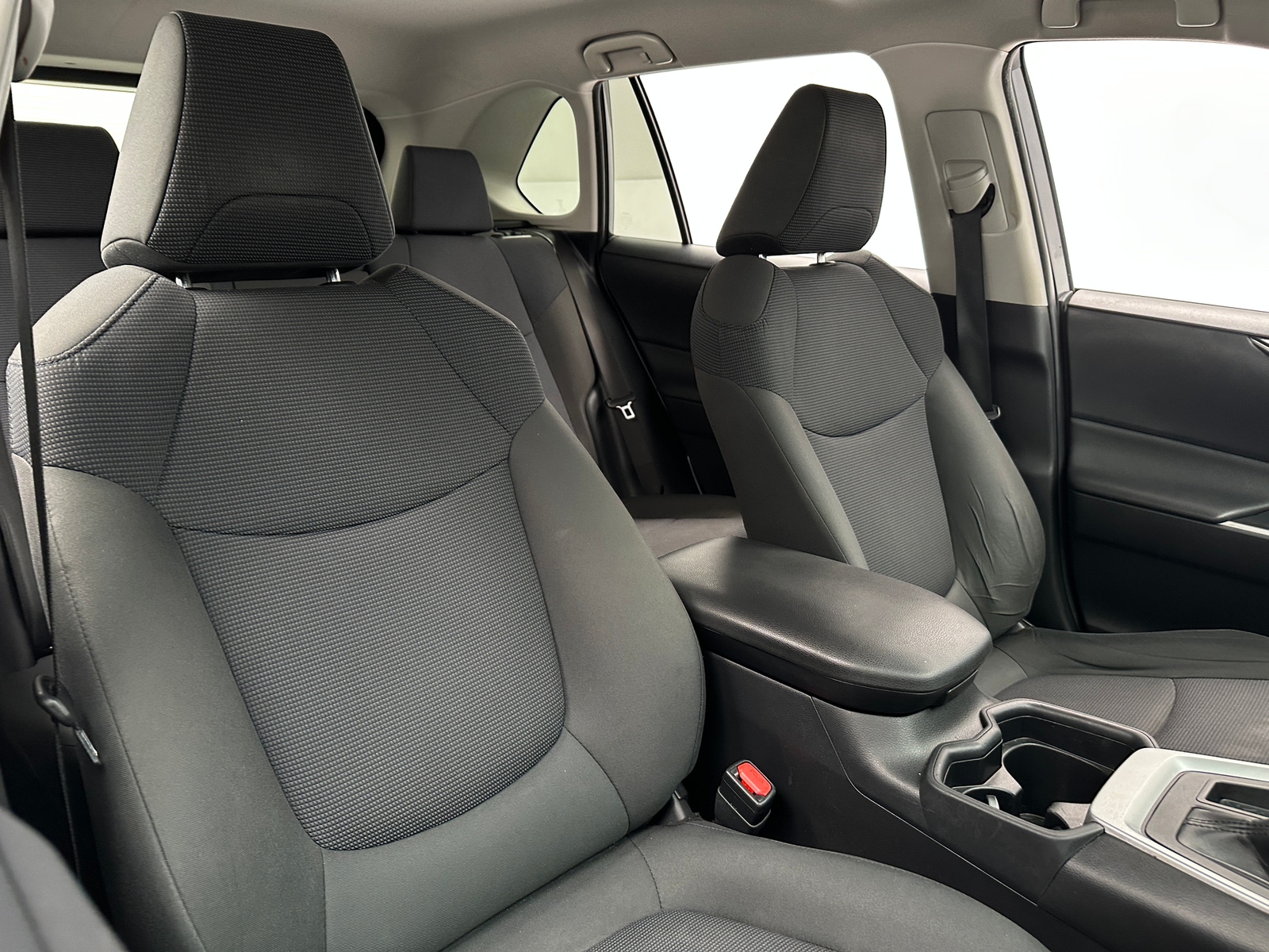 Thumbnail: 2020 Toyota RAV4 - 2