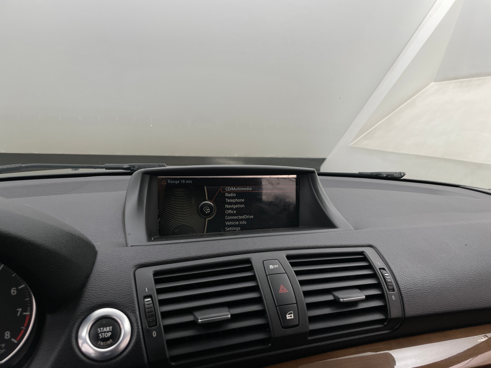 Thumbnail: 2013 BMW 1 Series - 3