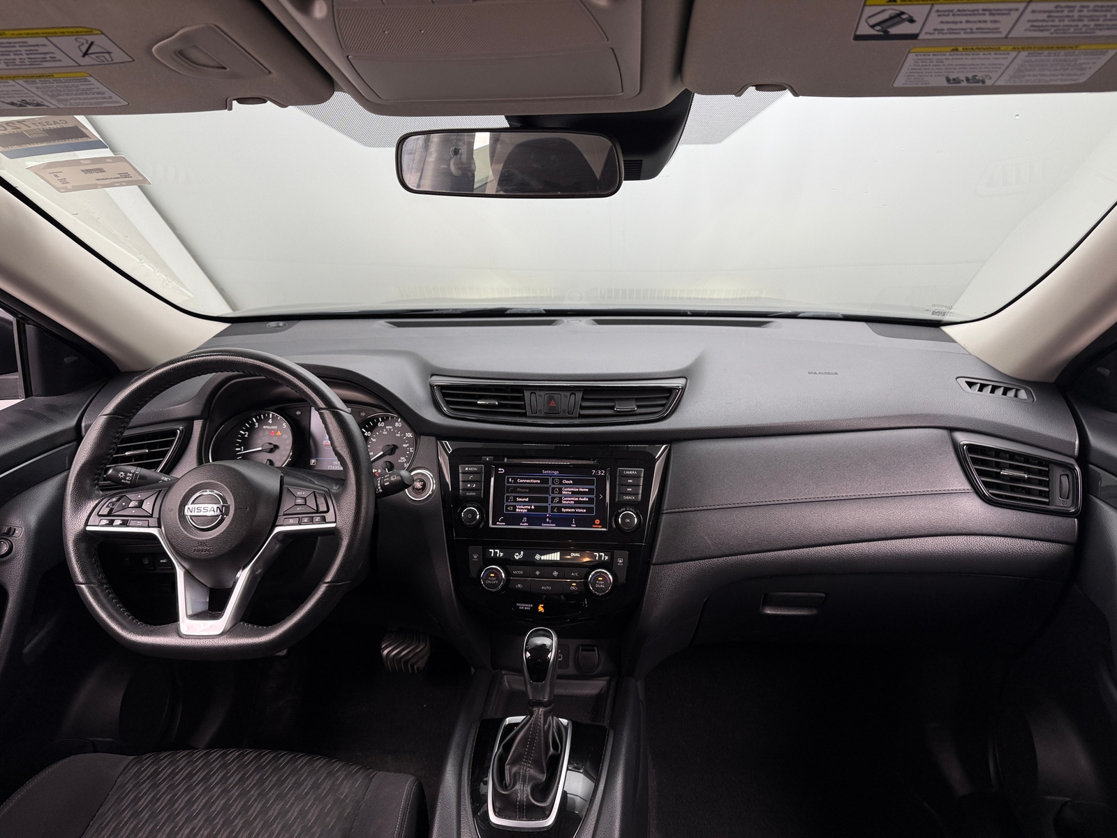 Thumbnail: 2020 Nissan Rogue - 3