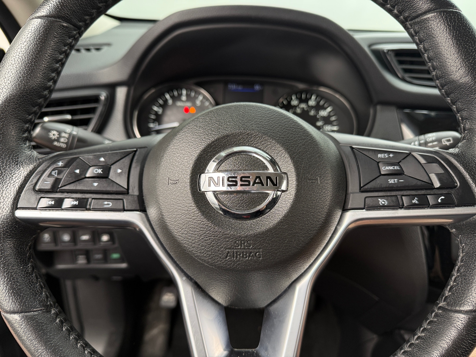 Thumbnail: 2020 Nissan Rogue - 5