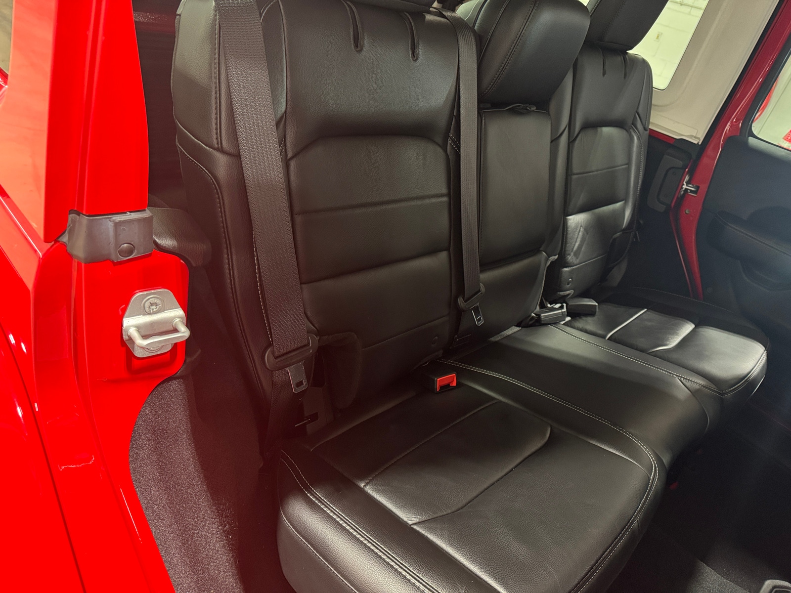Thumbnail: 2018 Jeep Wrangler - 5