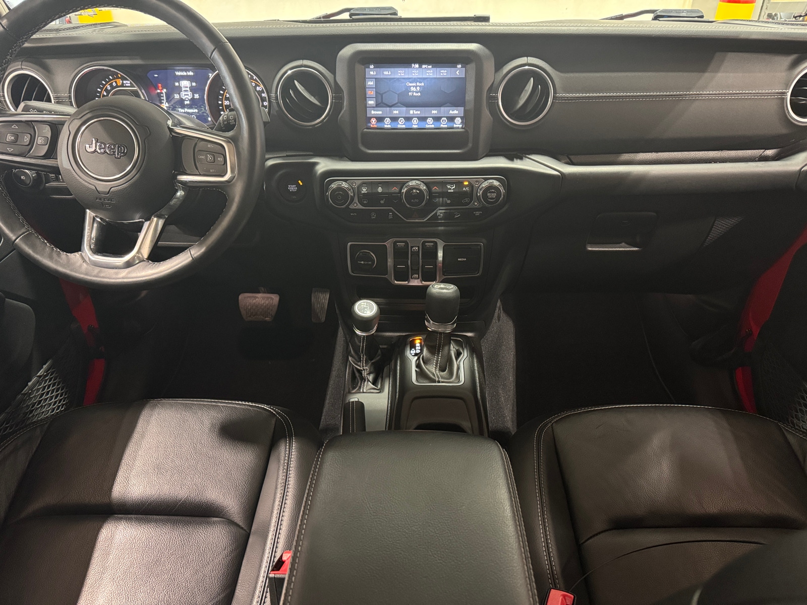 Thumbnail: 2018 Jeep Wrangler - 2