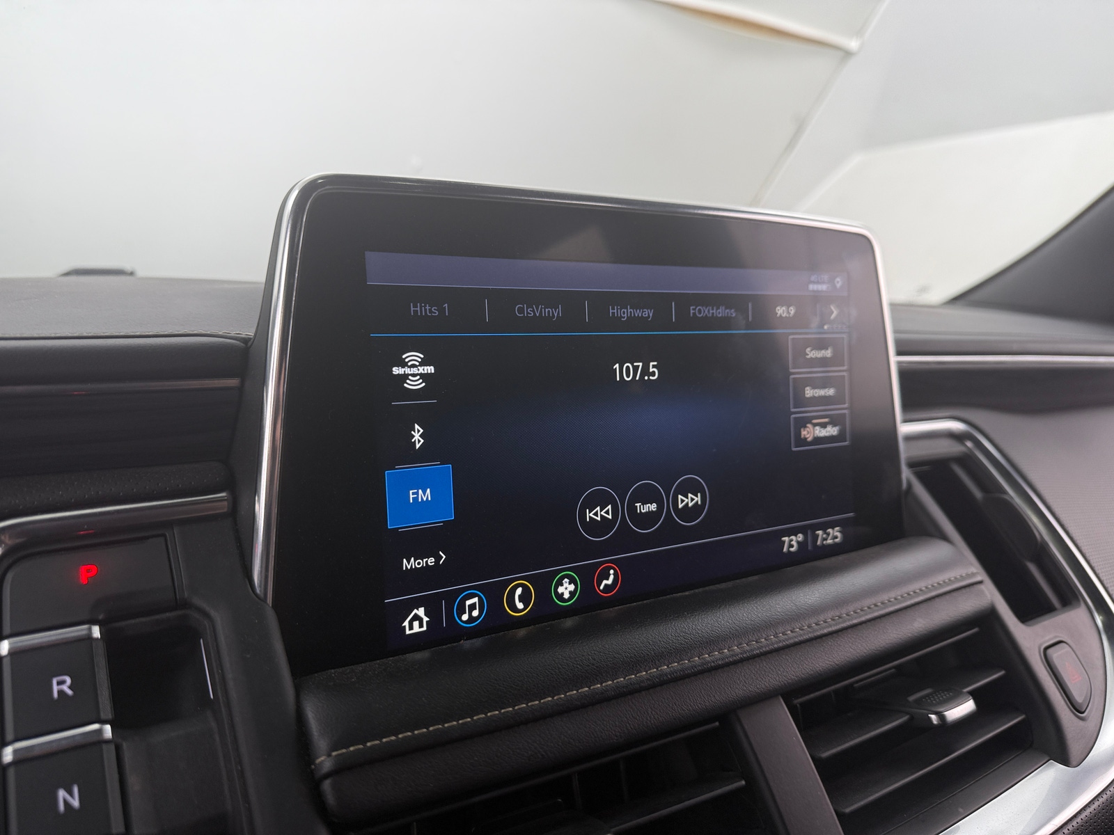 Thumbnail: 2021 GMC Yukon - 3