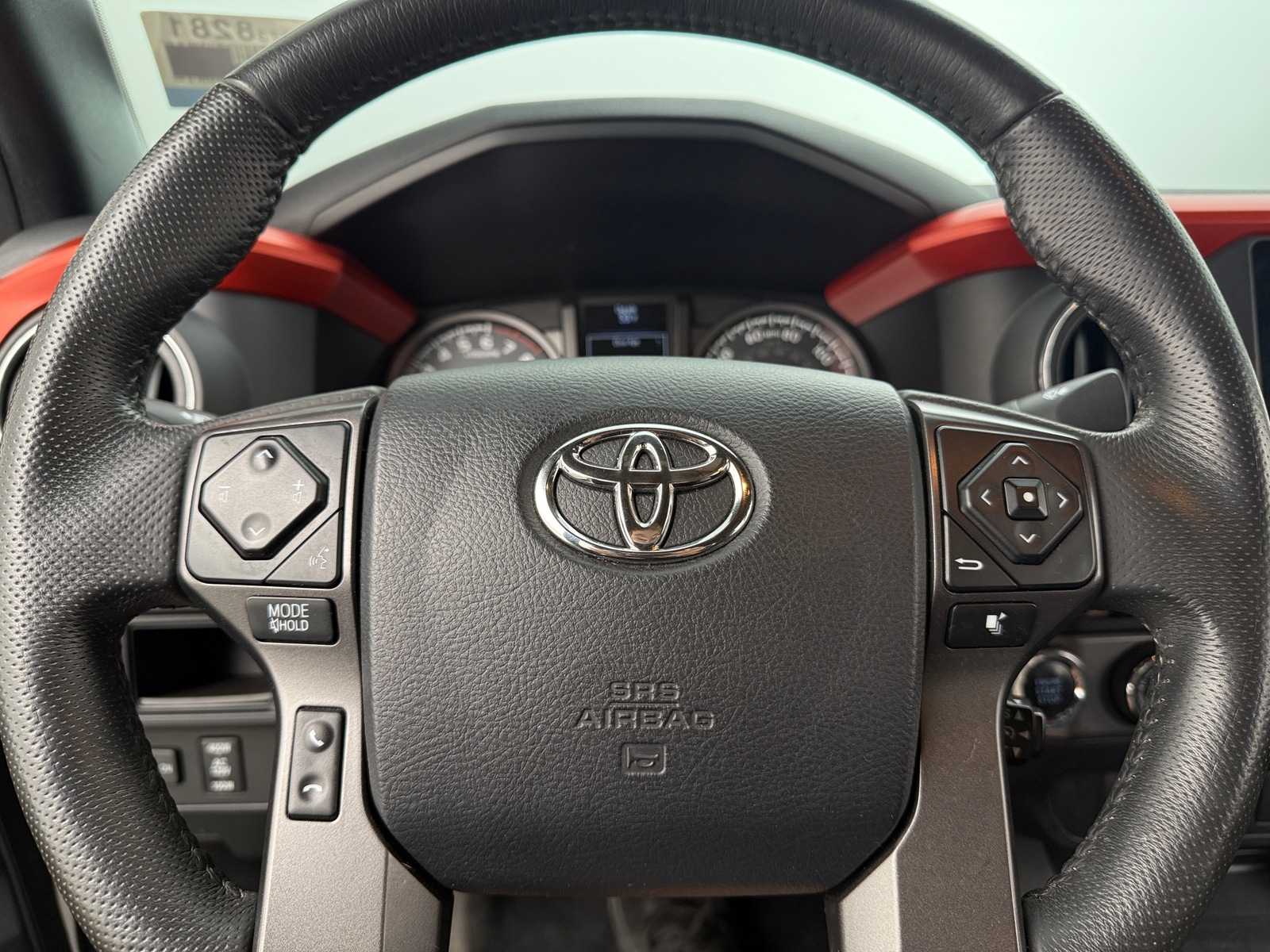 Thumbnail: 2016 Toyota Tacoma - 5