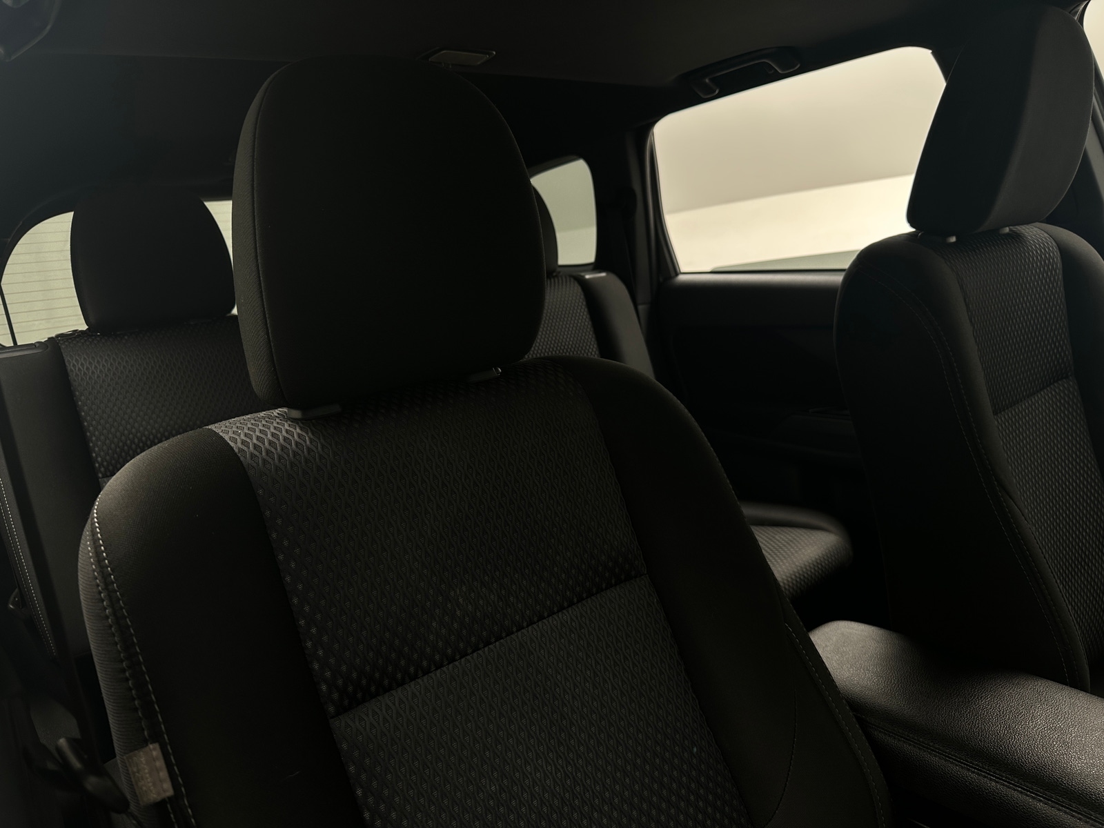 Thumbnail: 2018 Mitsubishi Outlander - 2