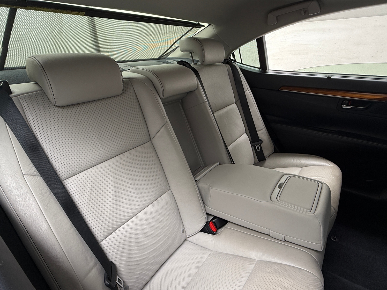 Thumbnail: 2014 Lexus ES - 5