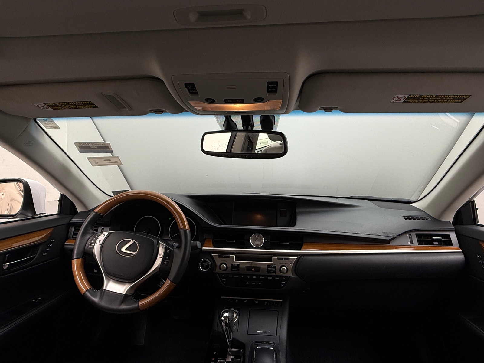 Thumbnail: 2014 Lexus ES - 2
