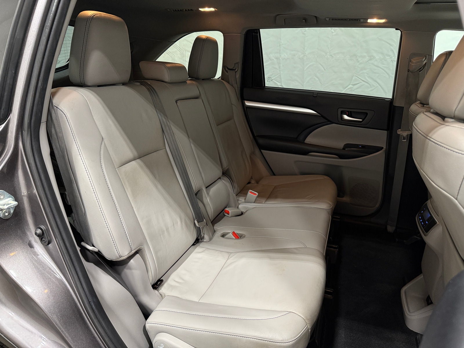 Thumbnail: 2019 Toyota Highlander - 5