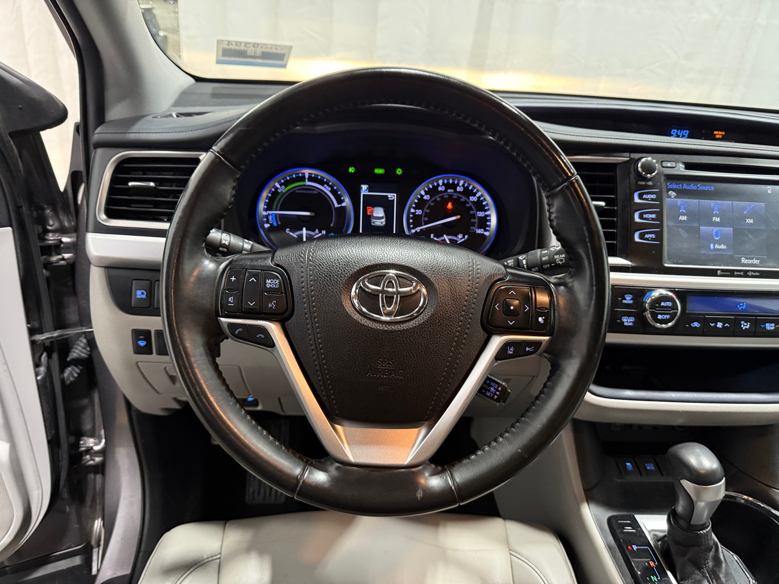 Thumbnail: 2019 Toyota Highlander - 4