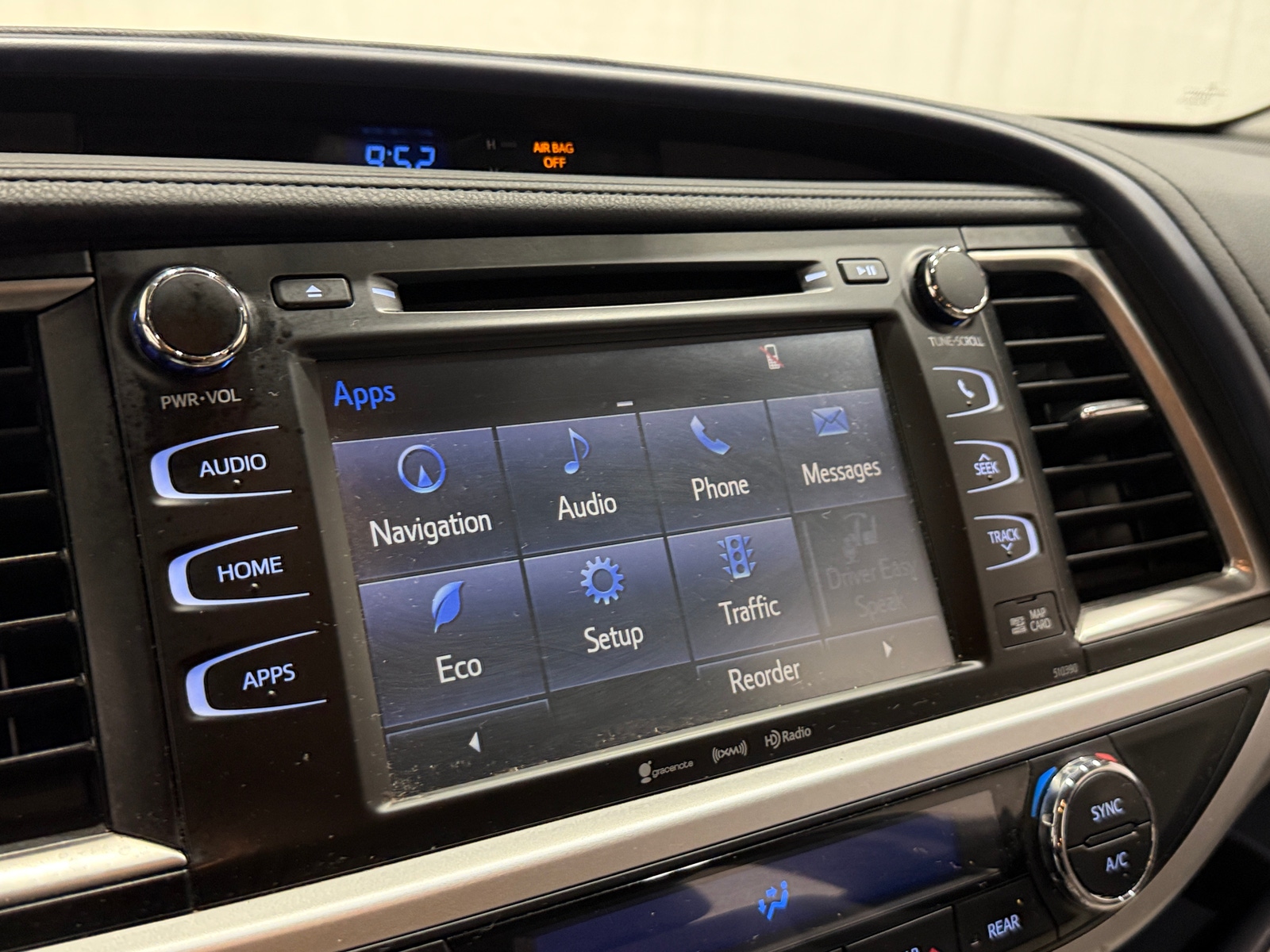 Thumbnail: 2019 Toyota Highlander - 3