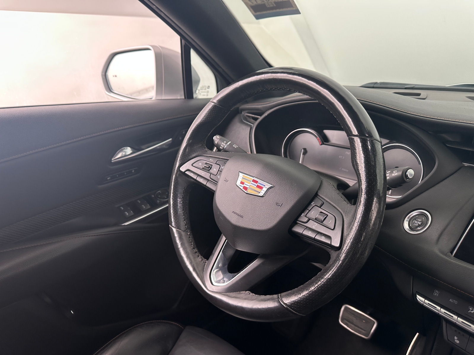 Thumbnail: 2019 Cadillac XT4 - 4