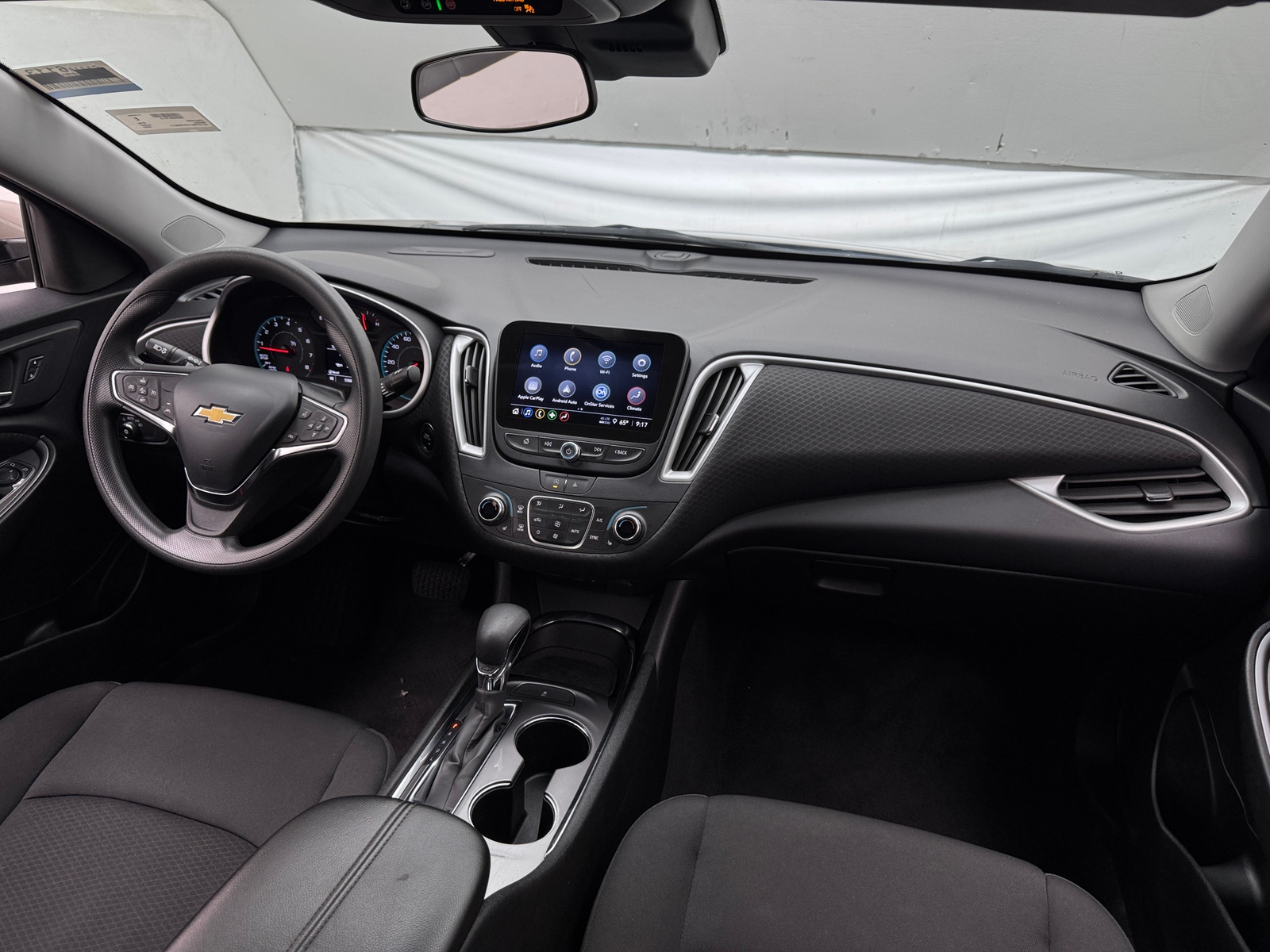 Thumbnail: 2023 Chevrolet Malibu - 3