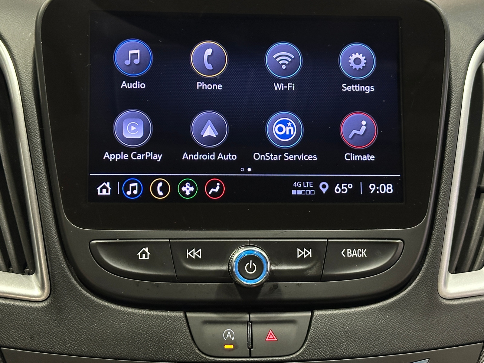 Thumbnail: 2023 Chevrolet Malibu - 4