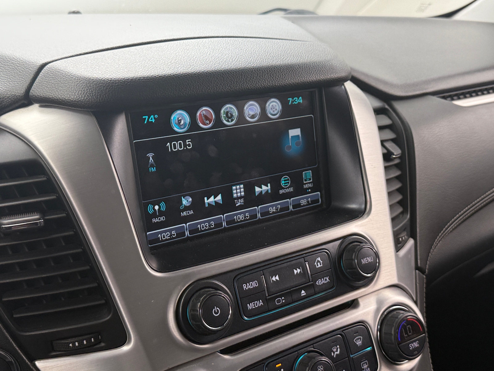 Thumbnail: 2018 GMC Yukon - 3
