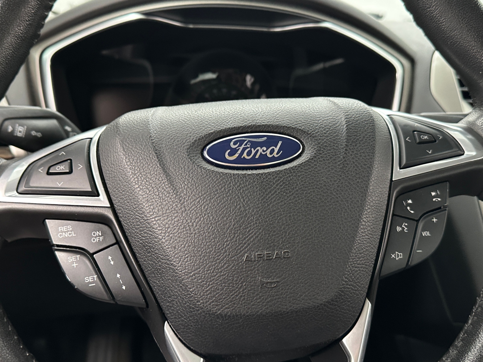 Thumbnail: 2013 Ford Fusion - 5