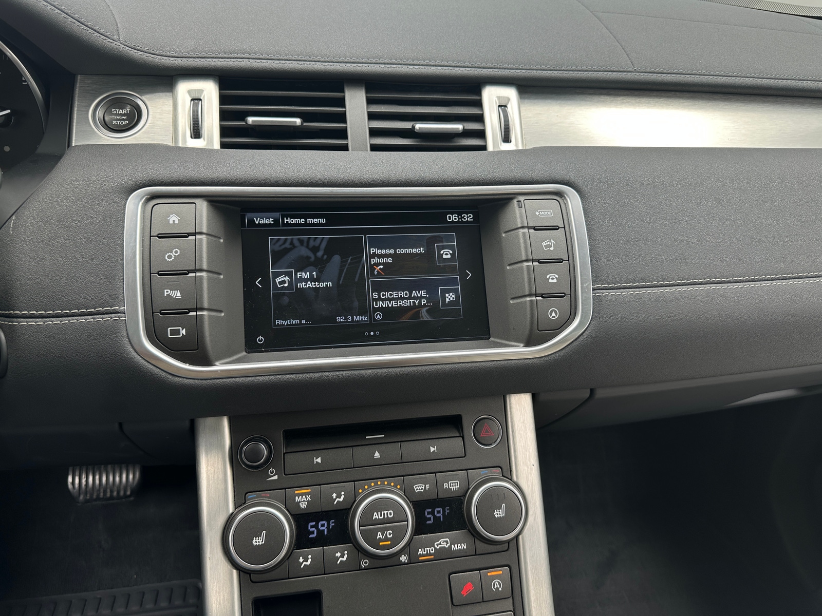 Thumbnail: 2016 Land Rover Range Rover Evoque - 3