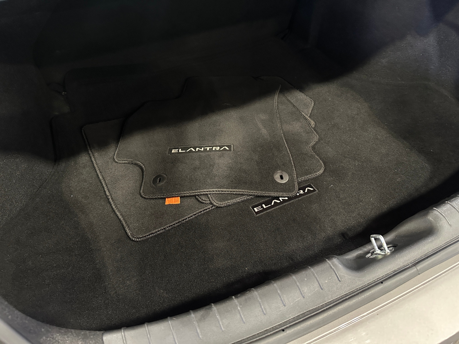 Thumbnail: 2022 Hyundai Elantra - 7