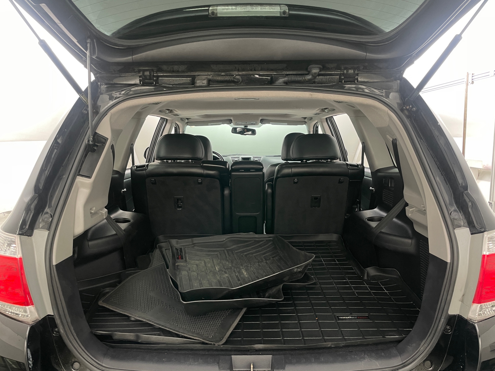 Thumbnail: 2011 Toyota Highlander - 6