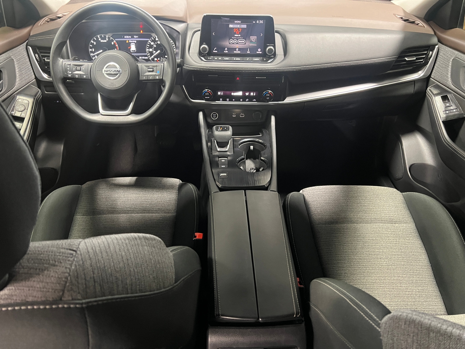 Thumbnail: 2021 Nissan Rogue - 3