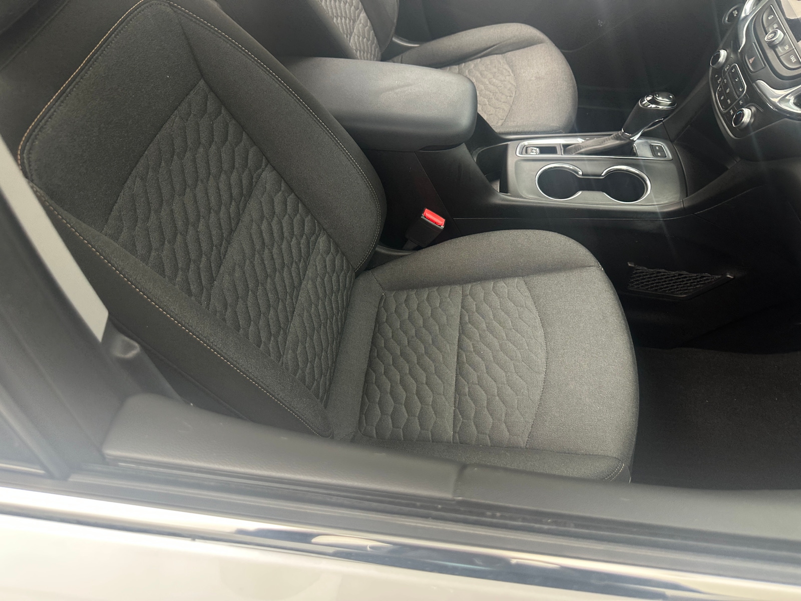 Thumbnail: 2018 Chevrolet Equinox - 2