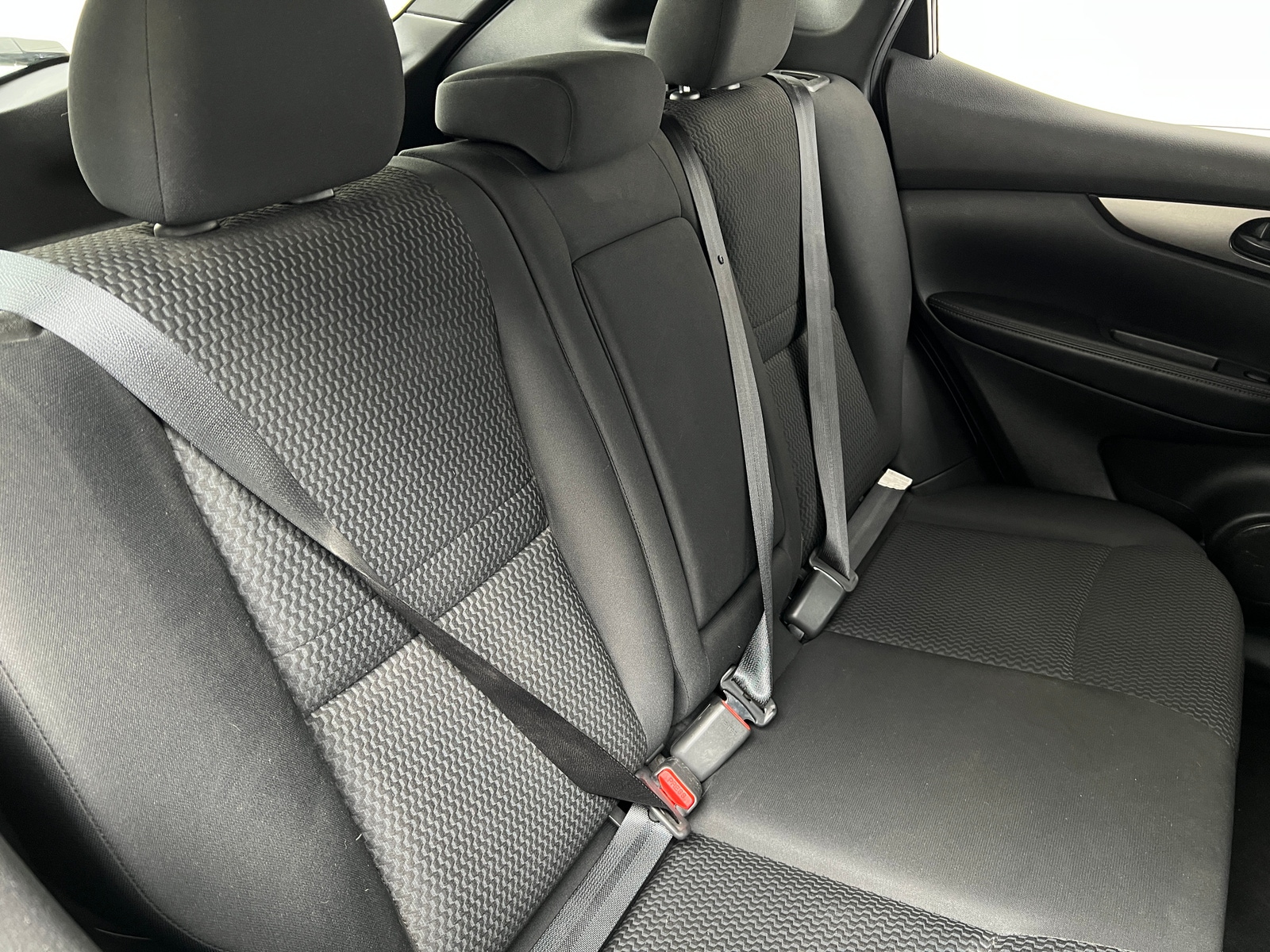 Thumbnail: 2019 Nissan Rogue Sport - 6