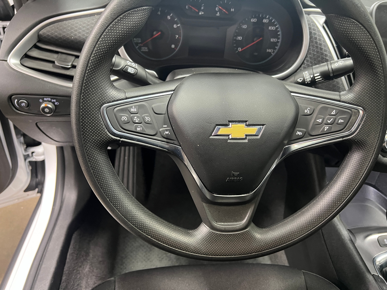 Thumbnail: 2024 Chevrolet Malibu - 5