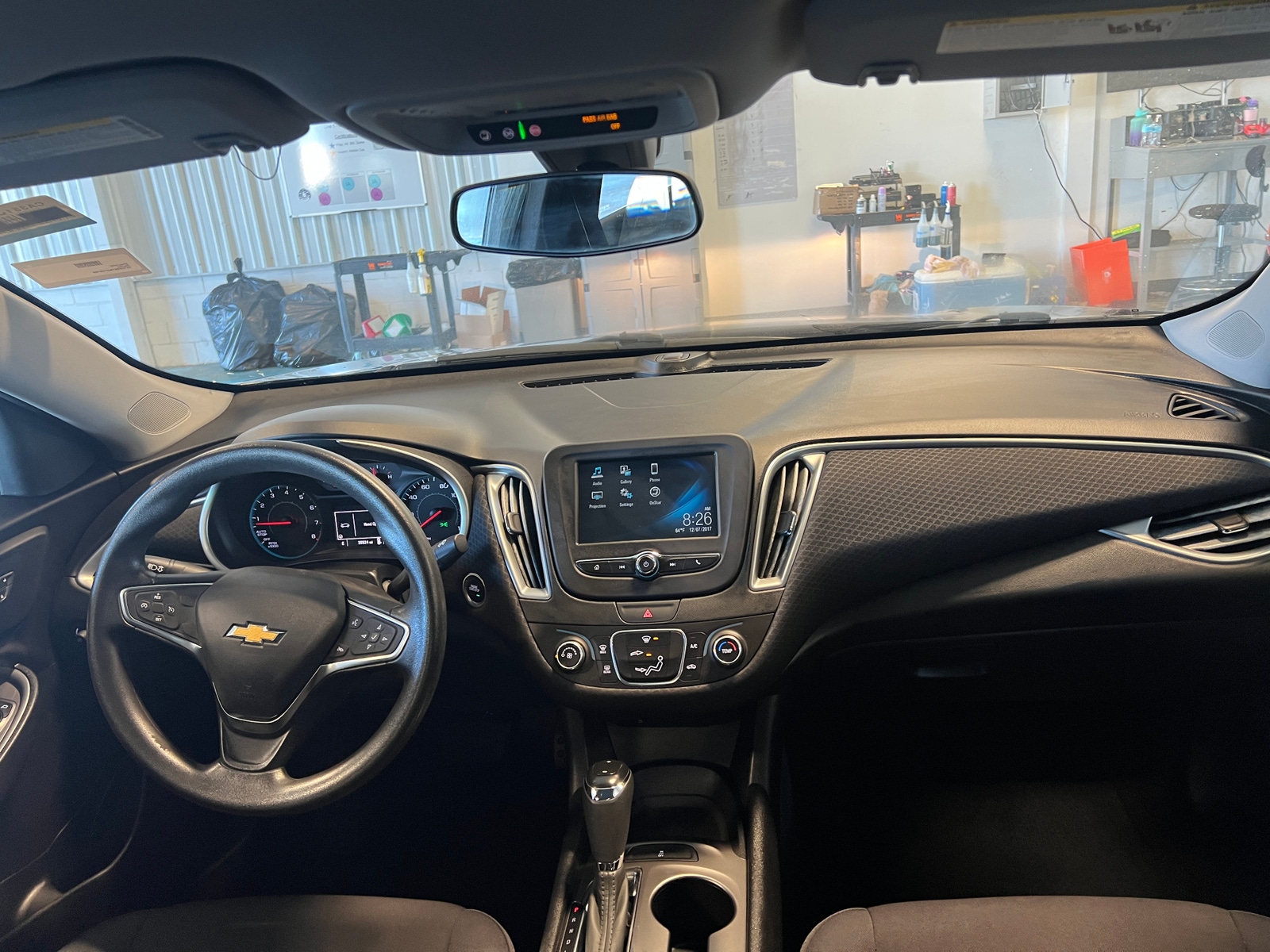 Thumbnail: 2018 Chevrolet Malibu - 3