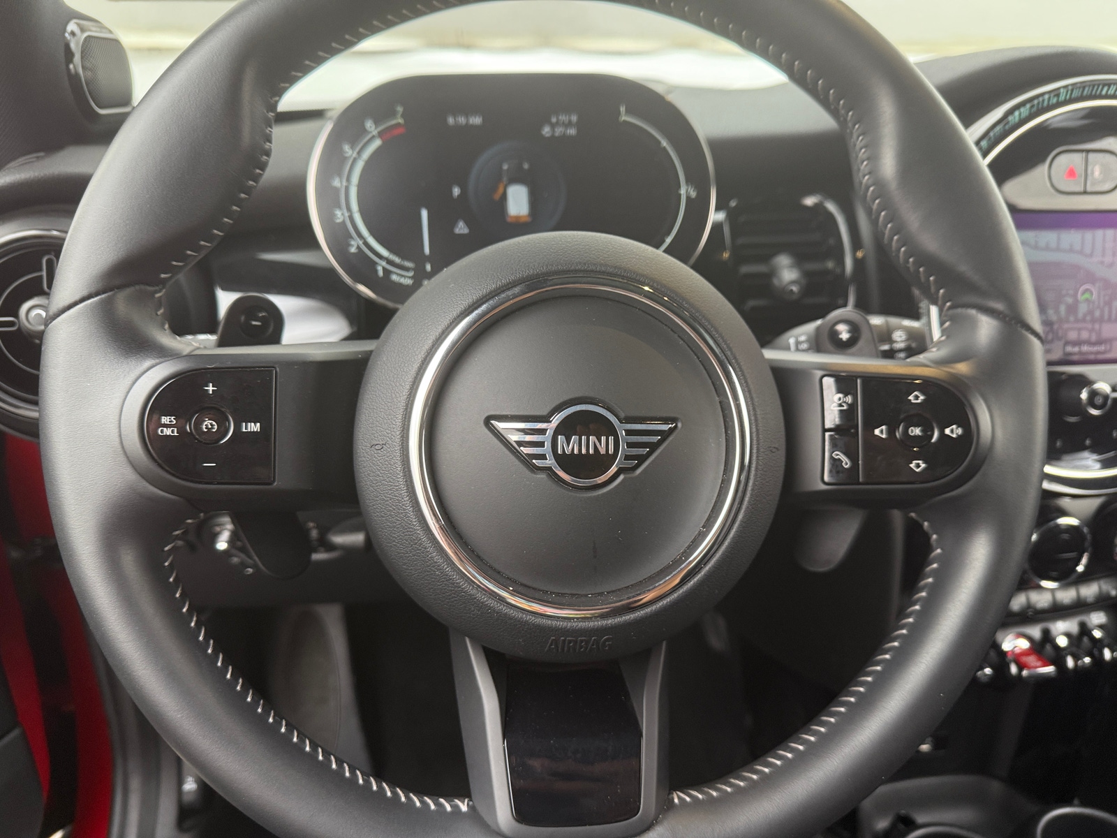 Thumbnail: 2023 MINI Cooper Hardtop - 4