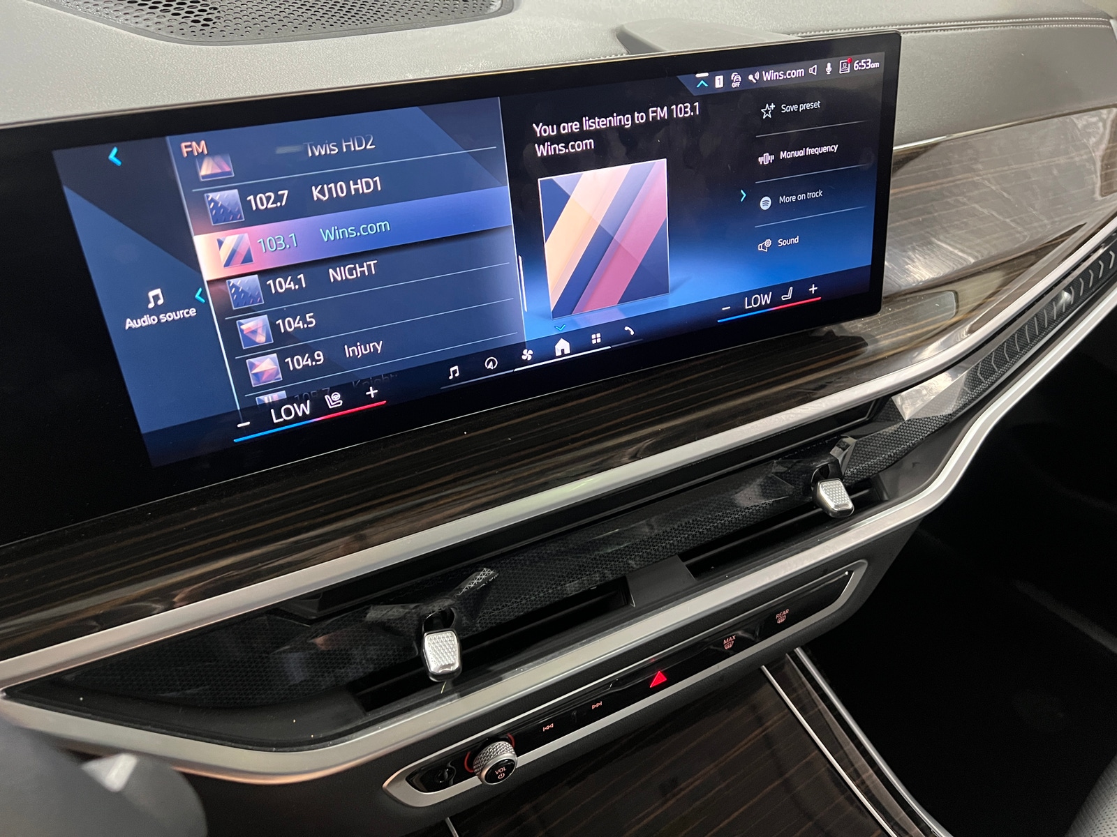 Thumbnail: 2025 BMW X7 - 3