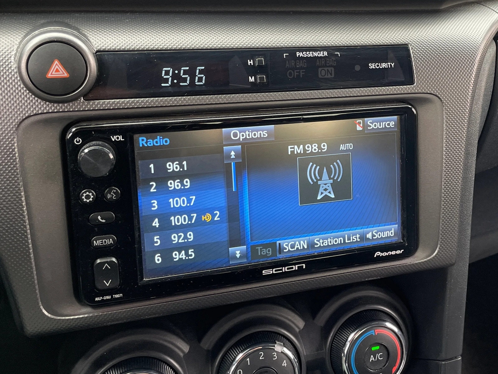 Thumbnail: 2016 Scion tC - 3