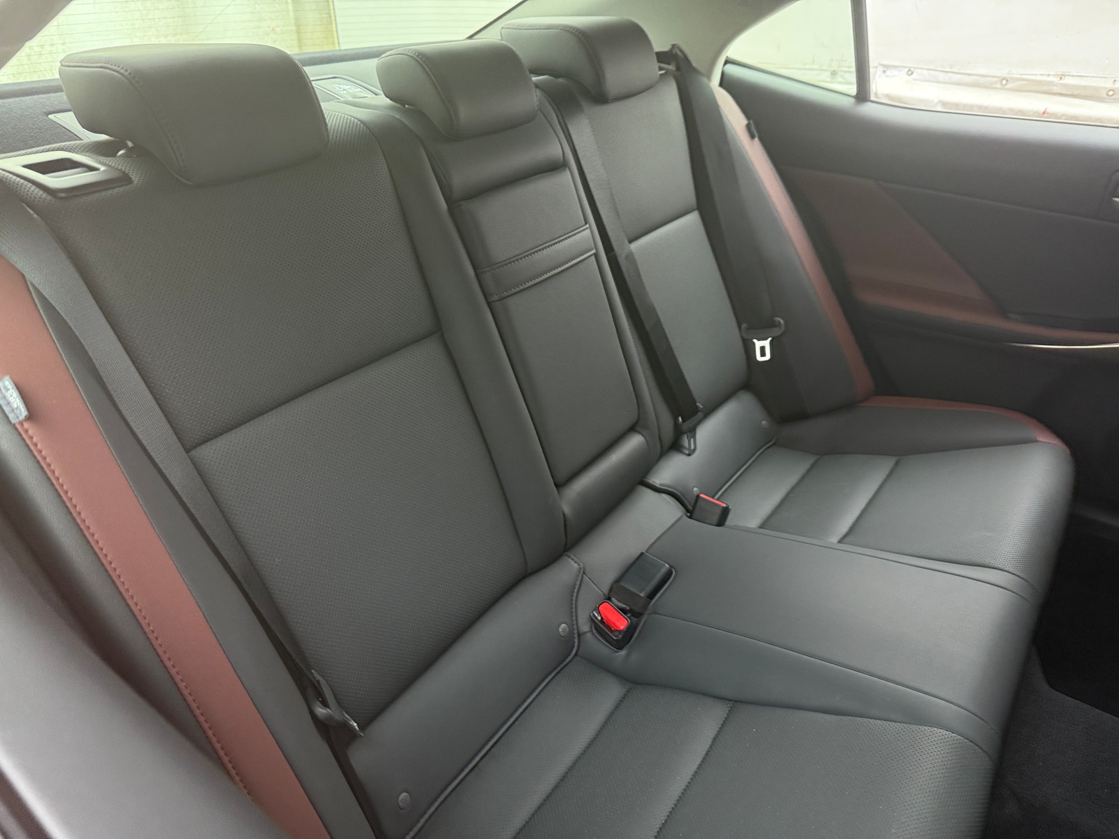Thumbnail: 2018 Lexus IS - 5