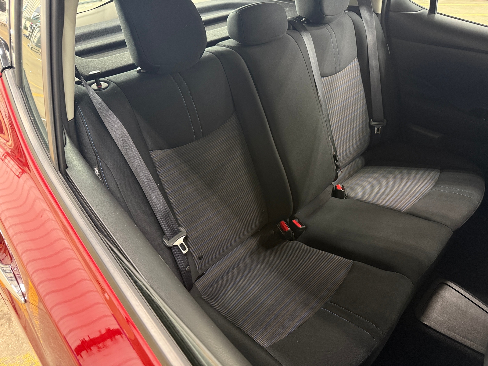 Thumbnail: 2020 Nissan Leaf - 6