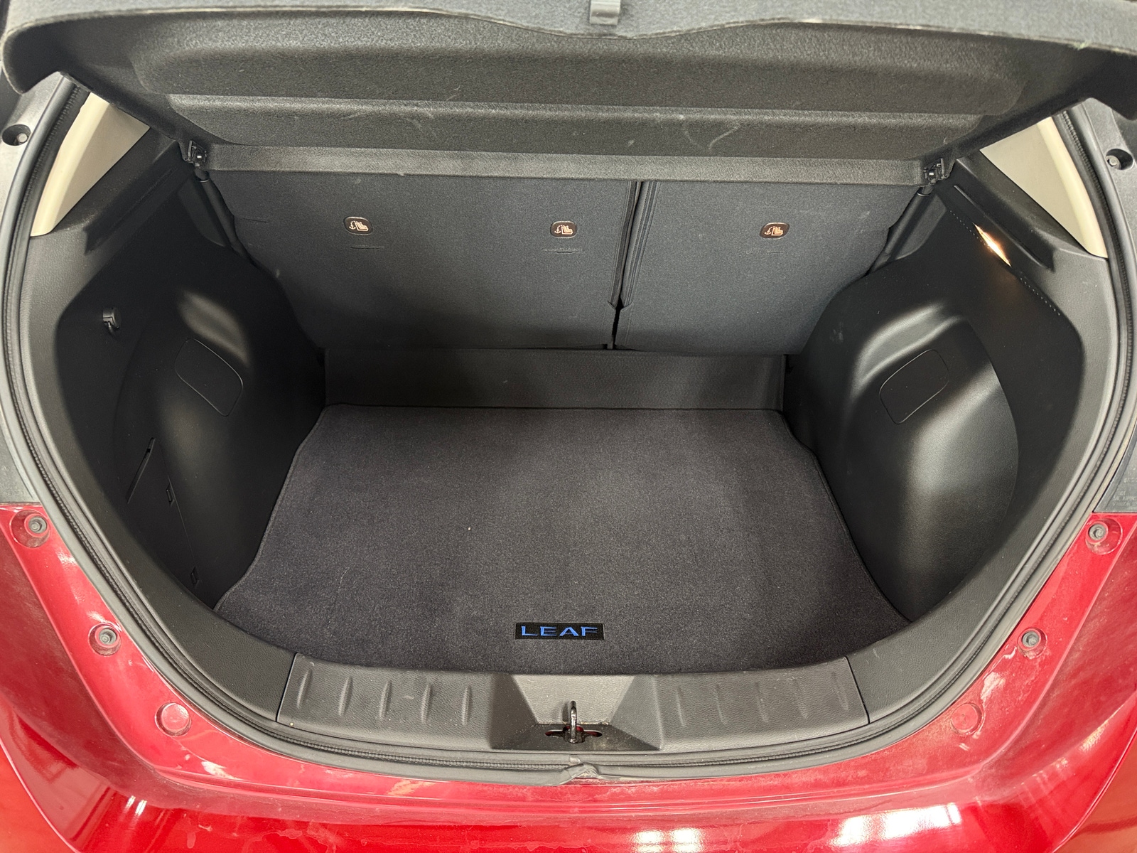 Thumbnail: 2020 Nissan Leaf - 7