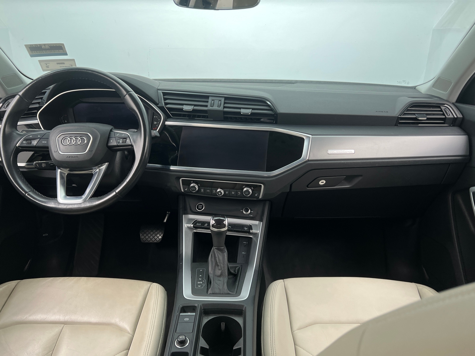 Thumbnail: 2022 Audi Q3 - 2