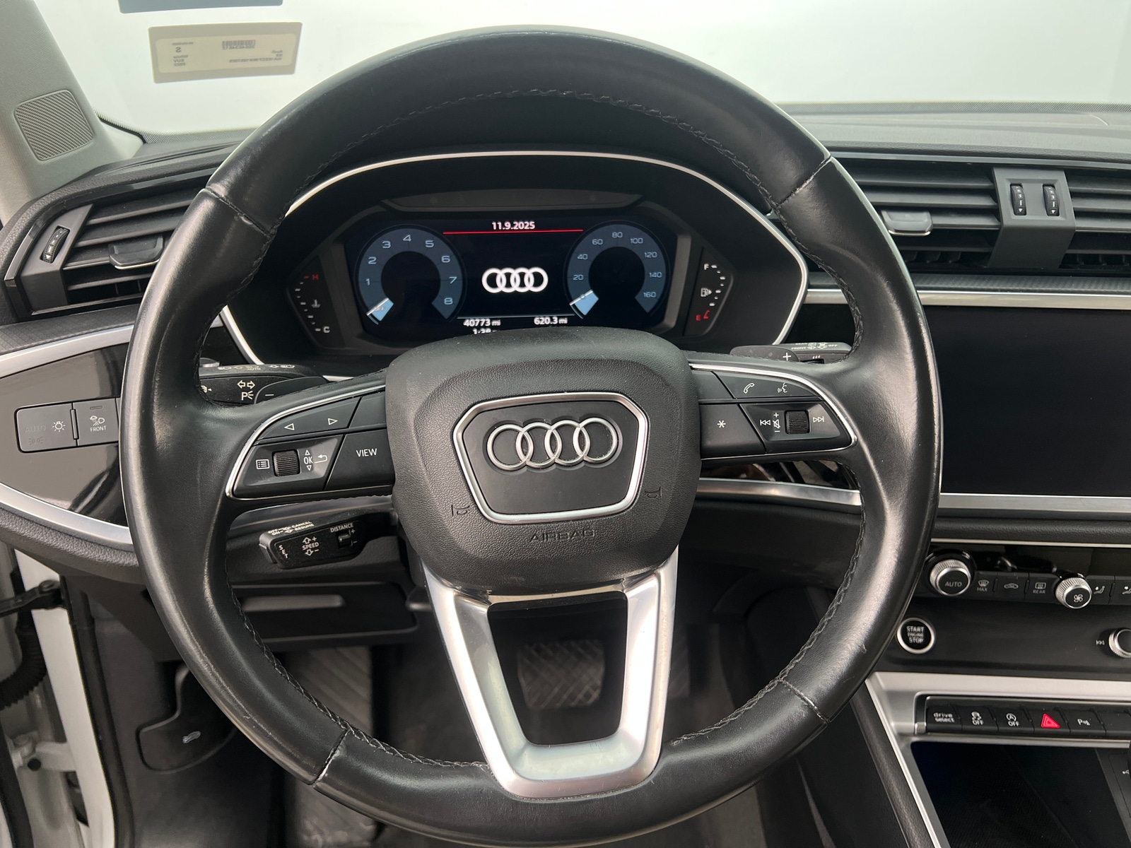 Thumbnail: 2022 Audi Q3 - 4