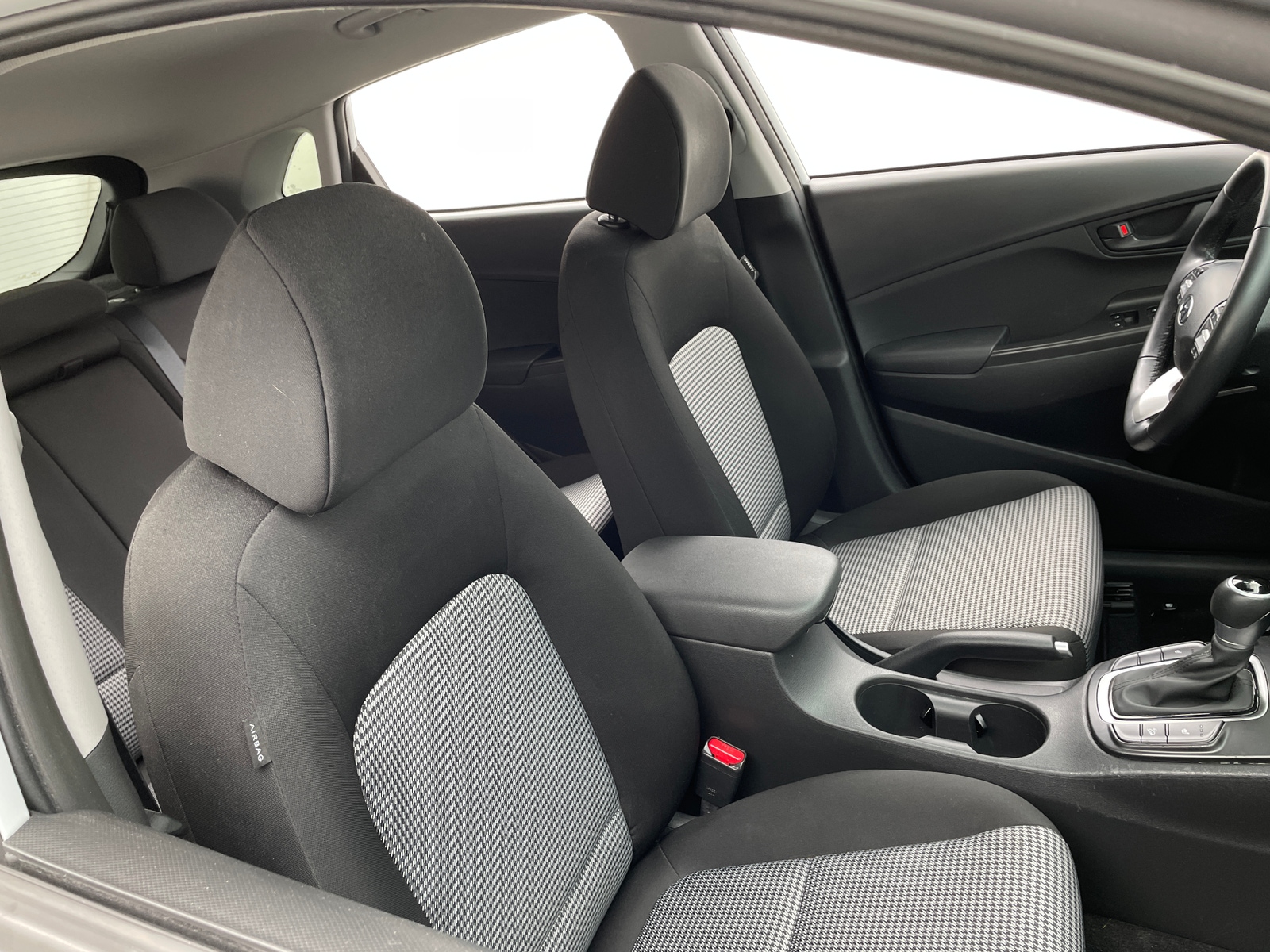 Thumbnail: 2020 Hyundai Kona - 2