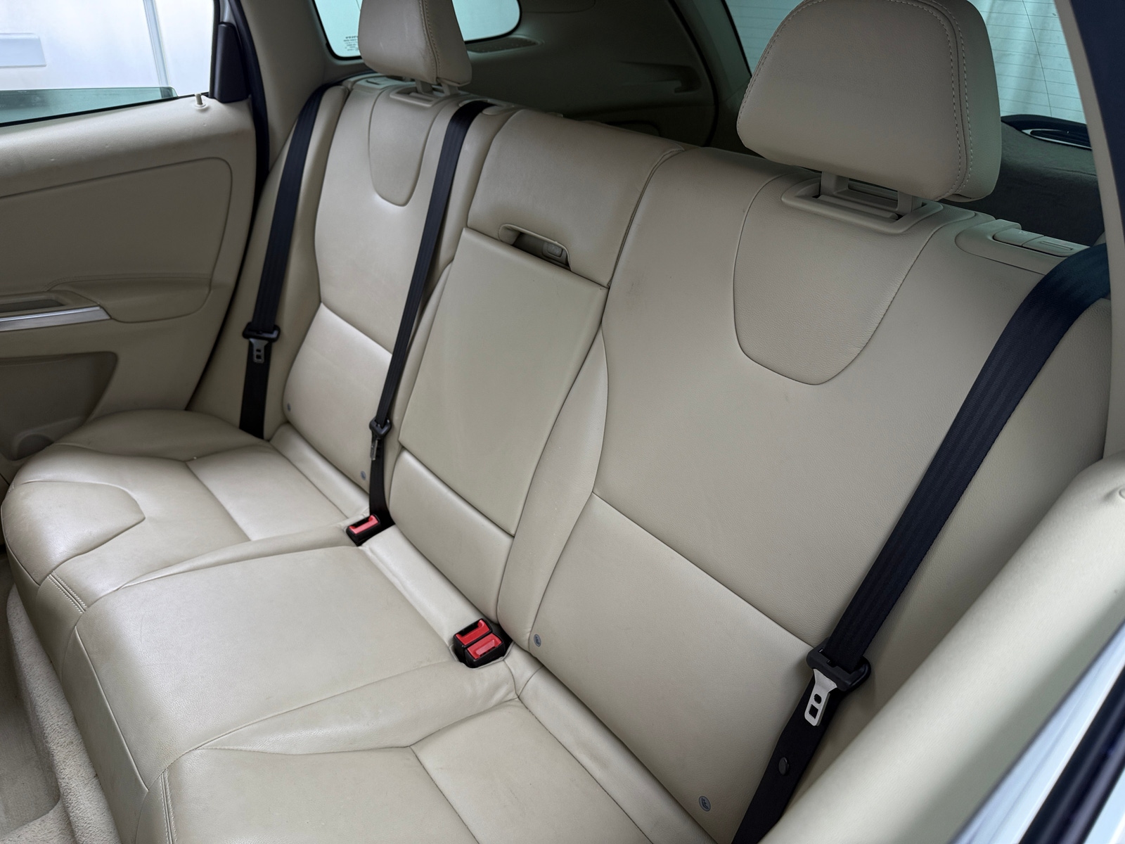 Thumbnail: 2016 Volvo XC60 - 5