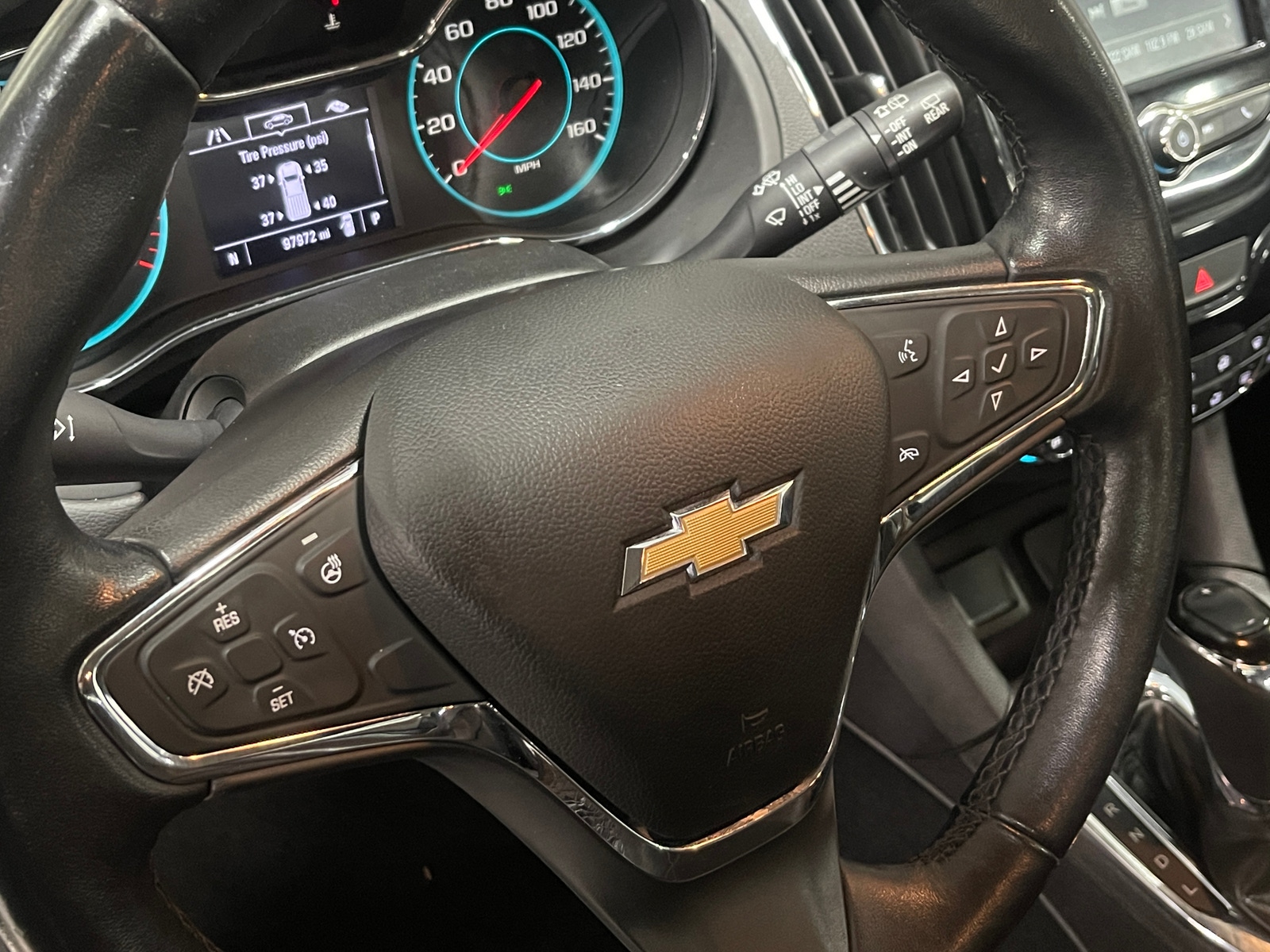 Thumbnail: 2017 Chevrolet Cruze - 4