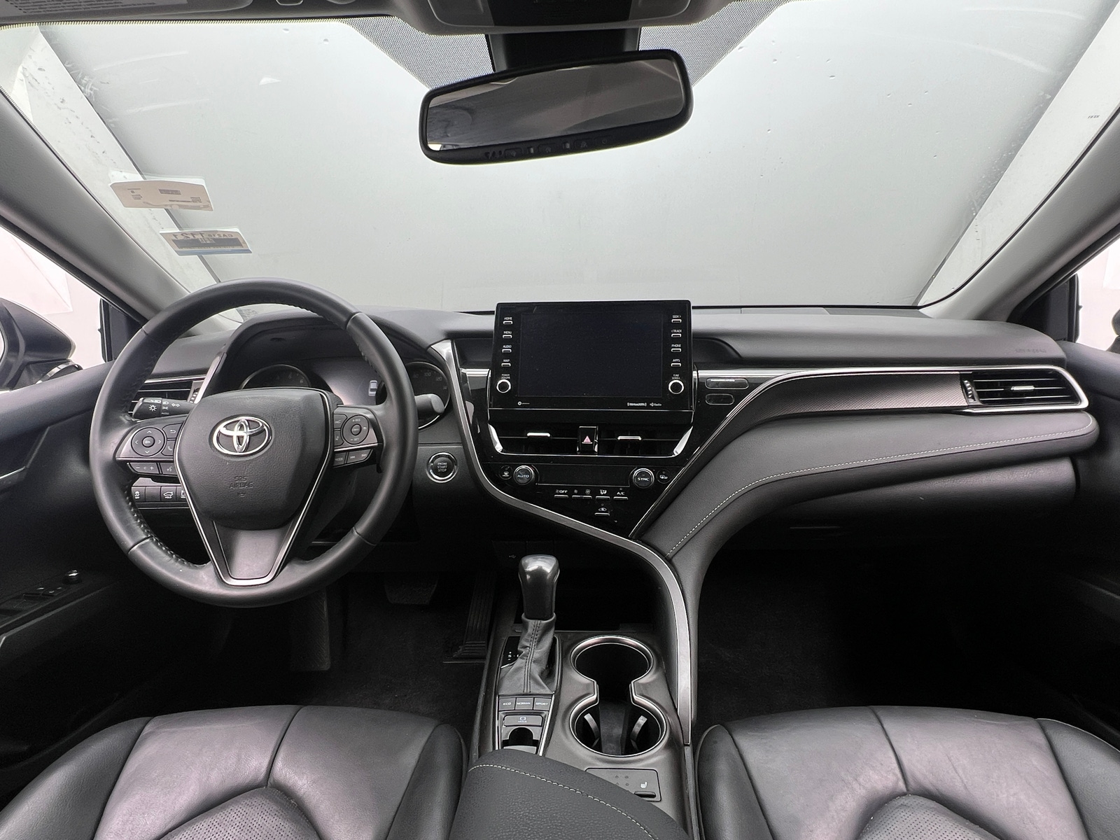 Thumbnail: 2022 Toyota Camry - 3