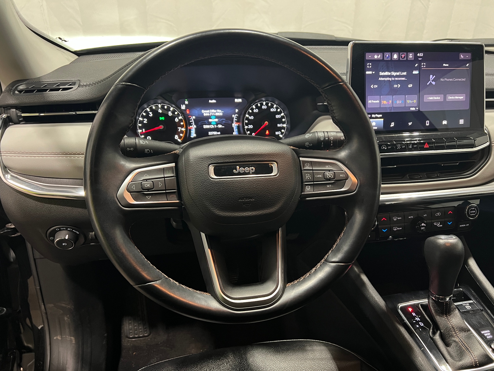 Thumbnail: 2022 Jeep Compass - 4