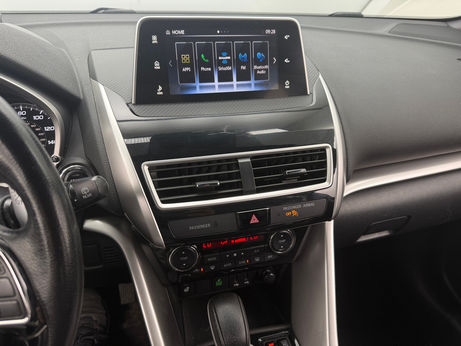 Thumbnail: 2020 Mitsubishi Eclipse Cross - 3