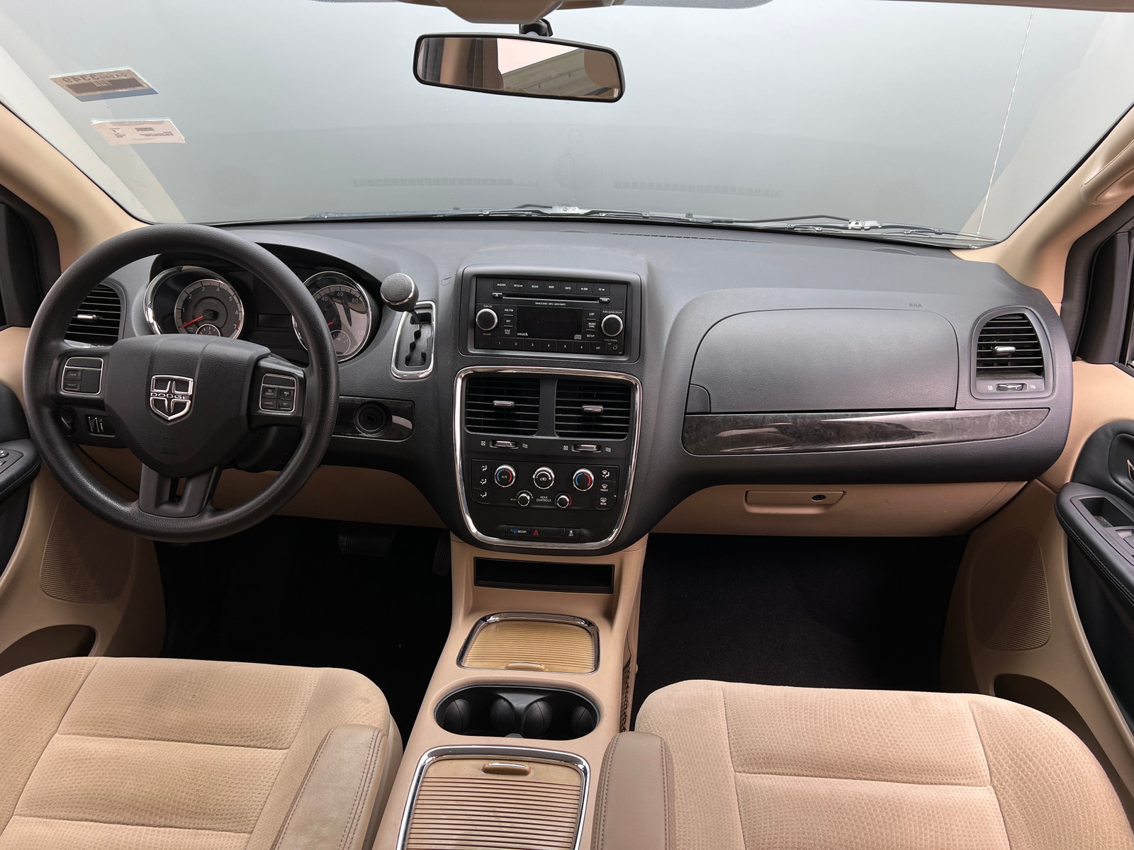 Thumbnail: 2016 Dodge Grand Caravan - 3