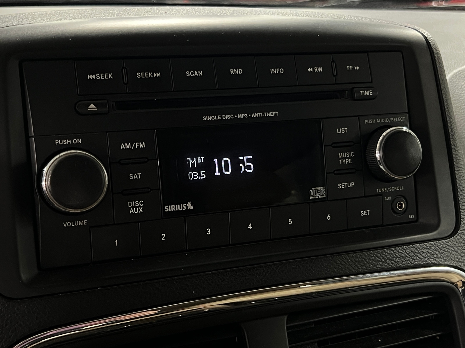 Thumbnail: 2016 Dodge Grand Caravan - 4